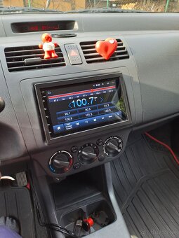 Suzuki Swift - 7