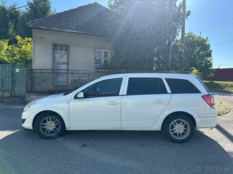 Predám Opel astra 2009 NOVÁ STK EK 2027 - 7