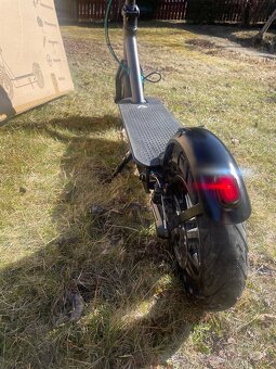 Elektrická kolobežka Lamax E-Scooter S11600 - 7