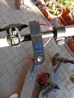 2 elektrické kolobežky - 7