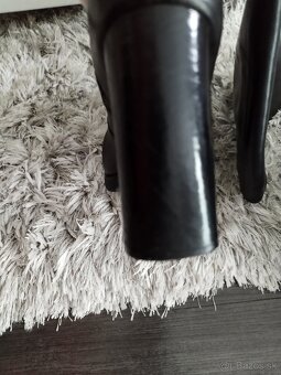 Kožené čižmy zn. Solo Femme 39 - 7