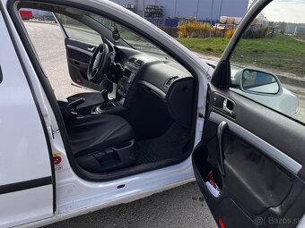 Škoda octavia 2 2.0 TDi - 7
