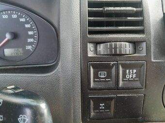 VW TANSPORTER T5 4MOTION - 7