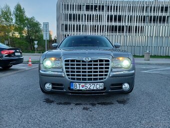 Chrysler 300C CRD, tourer - 7