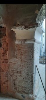 Renovácia historických fasád,štukatérske práce - 7