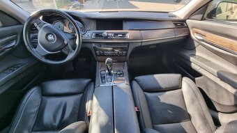 Bmw 740i F01 - 7