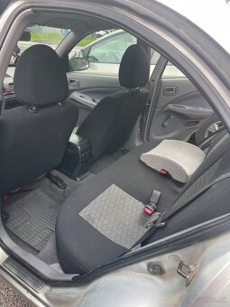 Nissan almera - 7