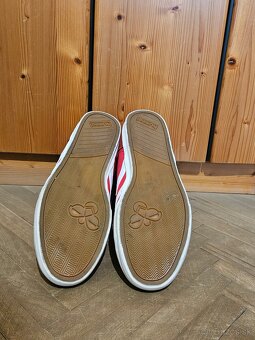 Hummel 44 - 7