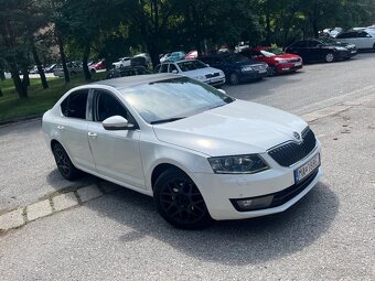 Skoda octavia 3 2.0tdi dsg 110kw - 7