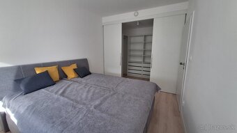 Luxusný 2 izb. byt v centre mesta s parkovacím miestom - 7
