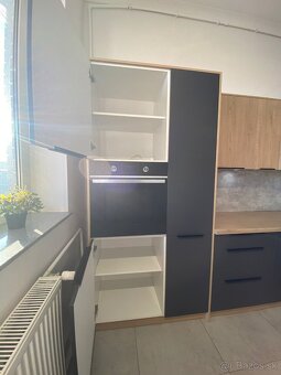 Kuchynská linka – SKLADOM - 7