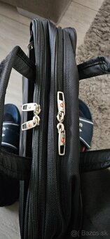 Predám pevnú kvalitnú tašku na Notebook - 7