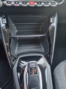 Peugeot 2008 1.5 diesel automat - 7