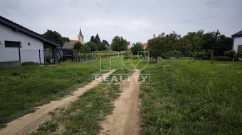 Stavebný pozemok vo Viničnom – pokojná ulica, kompletné... - 7