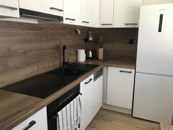 Prenajmem zariadený 2i byt-Bulvár-Žilina-možnosť parkingu - 7