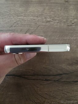 Samsung galaxy s23 8/256 biely - 7