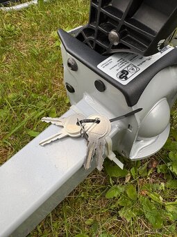 Nosič bicyklov na ťažné Thule - 7