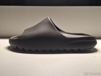 Yeezy slide - 7