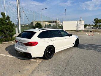 BMW 530d xDrive M paket - 7