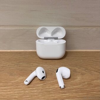 Airpods 4 - 7