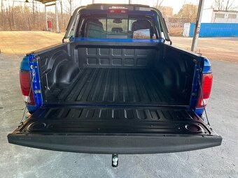DODGE RAM 5.7 HEMI 4X4 model roku 2015 - 7