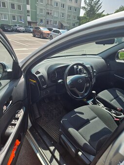 Predám Hyundai i30 CW, 1.6 CRDI, 85 kW - 7