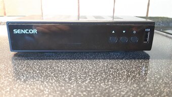 DVB-T PRIJÍMAČ SENCOR SBD 5006T + MONITOR 10" - 7