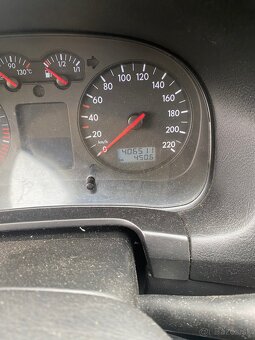 Volkswagen Golf 4 1.9TDI 66kw - 7