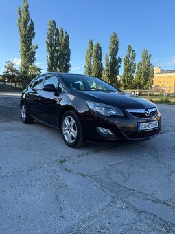 Opel Astra j 1.7 cdti - 7