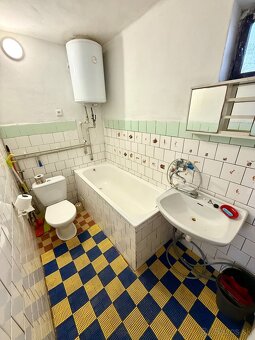 Starší rodinný dom na predaj, 904 m2, Rožkovany,okr. Sabinov - 7