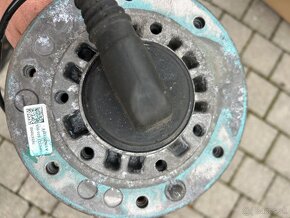 BMW F82 coupe M4 alebo F82 coupe - 7