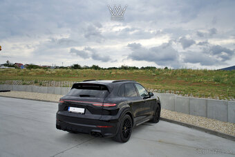 Porsche Cayenne GTS 4.0 V8 Black Edition DPH - 7
