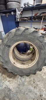 Kolesá zetor 16,9/14-28 - 7