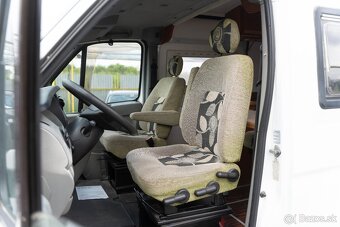Renault Master 2,5 dci Autokaravan - 7