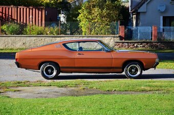 Ford Fairlane 500 z roku 1968 - 7