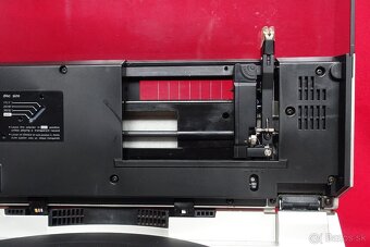 Automatický gramofón pre celú rodinu Technics SL-QL1 - 7