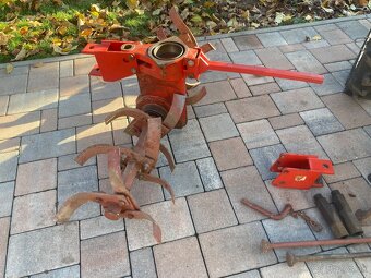 Predám malotraktor Terra a rotavátor - 7