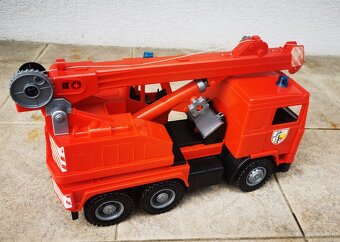 Bruder autá - 7