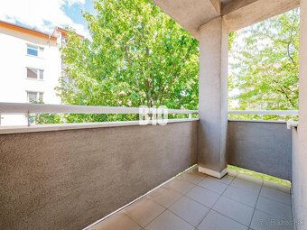 REZERVOVANÉ_ 3 izb. byt + 2x balkón (tehla, garáž) - Nitra, - 7