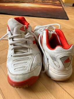 Tenisky Adidas 37 - 7
