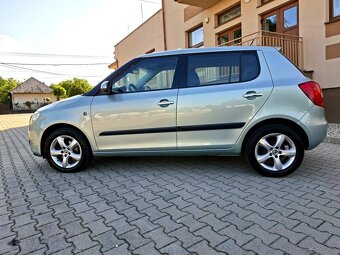 ŠKODA FABIA 1.2 12V HTP. 2010. - 7