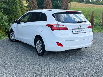 Hyundai i30 1.6Crdi 175tkm - 7