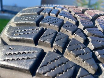 215/55 r17 zimne pneumatiky 4 kusy. - 7