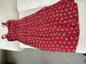 Rozne letne saty c. 36 - 7