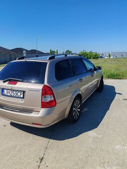 Lacetti - 7