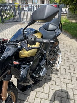 Kawasaki Z750 - 7