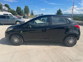 Mazda 2 - 7