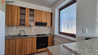 Priestranný 1-izbový byt s balkónom pri mestskom parku - 7