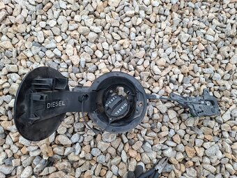 Centrálne zamykanie nadrze Hyundai i30 - 7