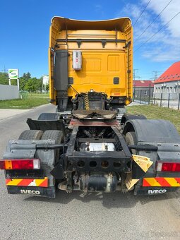 Iveco Stralis 430 6x2 - 7
